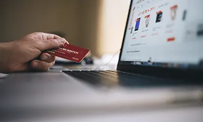 Solutions de paiement et d'achat pour le commerce électronique par BizOptimo
